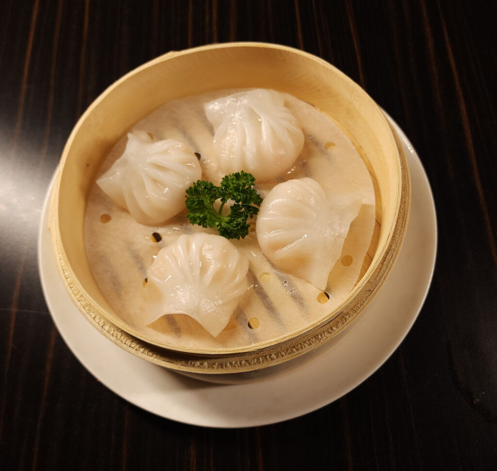 A11 Steamed prawn dumplings (4pcs)