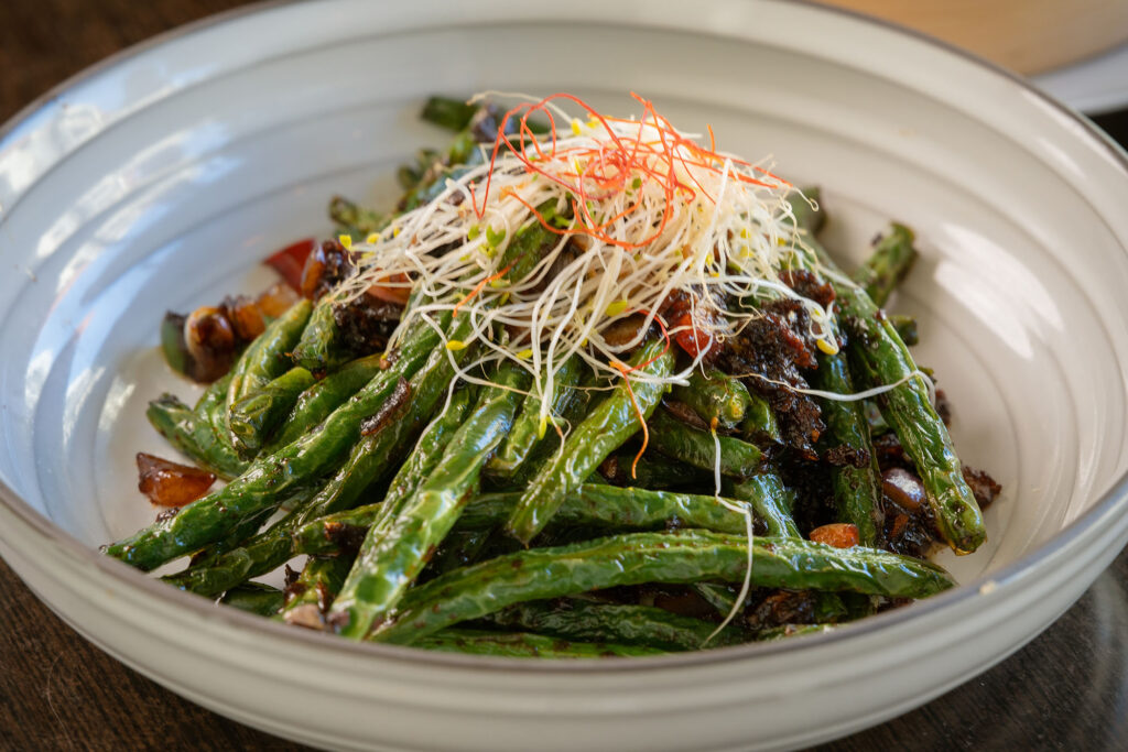 D1 Wok fried green beans with minced pork (GF) (V)