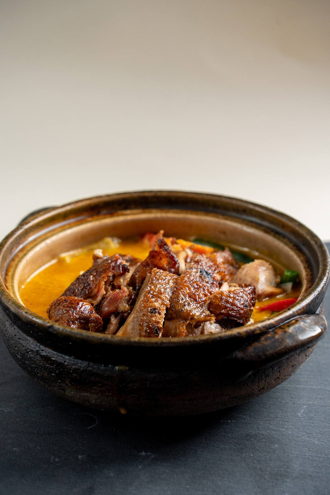 Yellow curry duck breast ( serve with rice )